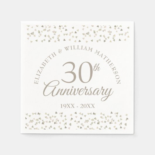 30. Pearl Wedding Anniversary Hearts Confetti Serviette (Vorderseite)