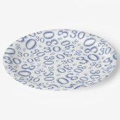 30. Zufallszahlenmuster Blau/Weiß Pappteller (Schrägansicht)