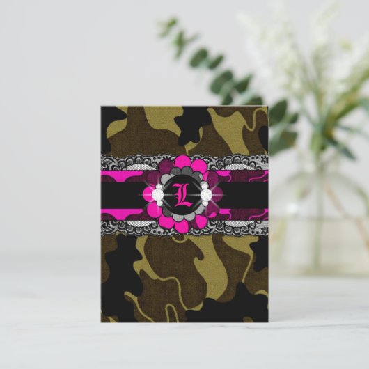 311-Hott Pink Camouflage Lingerie Dusche Einladung (Stehend Vorderseite)
