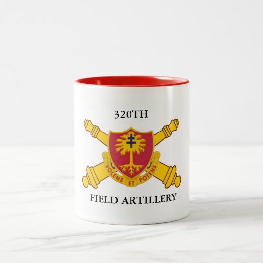 320TH FELD-ARTILLERIE-TASSE ZWEIFARBIGE TASSE (Mittel)
