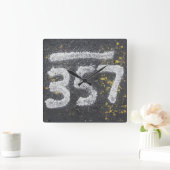 357 Mason's and Angel Number Quadratische Wanduhr (Zuhause)