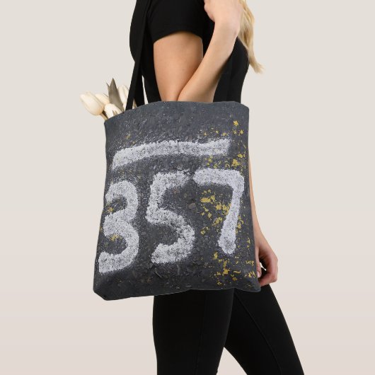 357 Maurer- und Engelszahl Tasche (Von Nahem)
