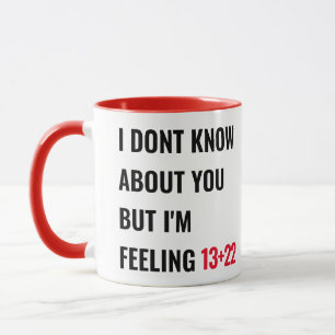 35. Geburtstagsgeschenk 22 Inspirierte Rote und We Tasse
