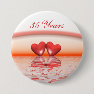 35. Jahrestags-Korallen-Herzen Button