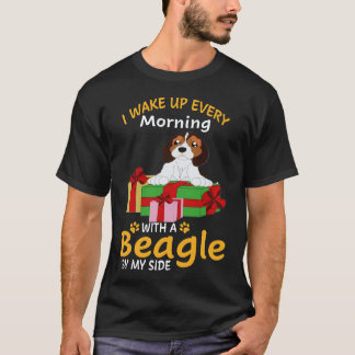36 Ich wache jeden Morgen mit einem Beagle an mein T-Shirt