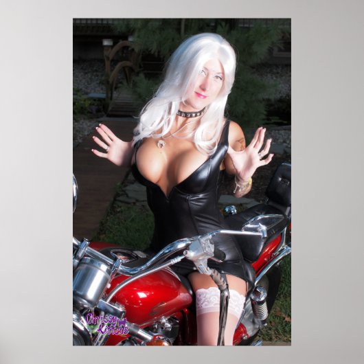 36"x24" Chrissy Kittens Red Motorrad Poster (Vorne)