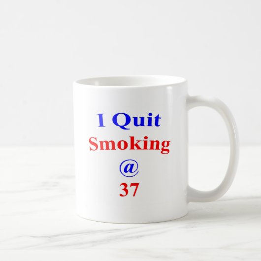 37, die ich beendigte zu rauchen kaffeetasse (Rechts)