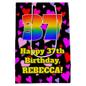 37. Geburtstag: Loving Hearts Pattern, Regenbogen Mittlere Geschenktüte (Rückseite)