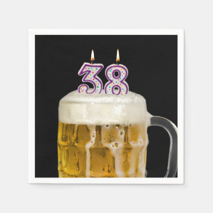 38. Geburtstagsbär auf schwarz Serviette
