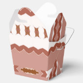 38 GESCHENKSCHACHTEL (Geöffnet)