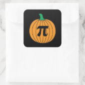 3.14 Pumpkin Pi Pun Funny Math Joke Quadratischer Aufkleber (Tasche)