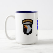 3. 187. Infanterie-Tasse der Bn-(Abn) Zweifarbige Tasse (Links)