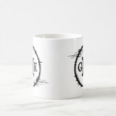 3 Anfangsbuchstabe Distorierter Kreis Kaffeetasse (Mittel)