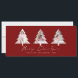 3 Baum Form Fotos Burgundy Frohe Weihnachten<br><div class="desc">Minimalistisch 3 Baum Form Fotos Burgund Frohe Weihnachten. Verfügbar in digitaler Form und gedruckt. Frohe Weihnachten ist in einem stilvollen Set-Skript. Ersetzen Sie die drei Beispielbilder einfach durch Ihre eigenen und personalisieren Sie sie mit Ihren Namen auf der Vorderseite.</div>
