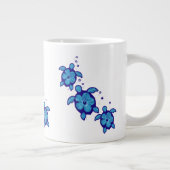 3 blaue Honu Schildkröten Jumbo-Tasse (Rechts)