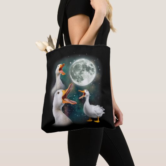 3 Enten Howl at Moon Funny Weiß Pekin Ente Tasche (Von Nahem)