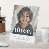 3. Geburtstagszeichen des Fotos Sockelschild (In SItu)