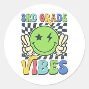 3. Klasse Vibes Groovy Lächeln Gesicht Zurück zur Runder Aufkleber