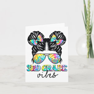 3. Klasse Vibes Messy Hair Bun Girl Ck zur Schule  Karte