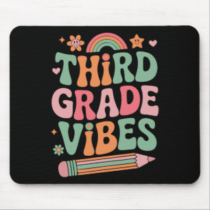 3. Klasse Vibes Zurück zur Schule Look Für Kind un Mousepad