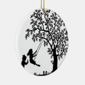 3 Mädchen, schwingend auf Baum-Schwingen u. wählen Keramikornament (Rechts)