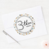 3 Monate Meilenstein Baby Giraffen und Balloons Runder Aufkleber (Umschlag)