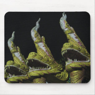 3 Nagas in der Nacht Mousepad
