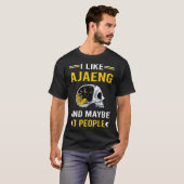 3 Personen Ajaeng T-Shirt (Vorne ganz)