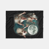 3 Possum Moon _ 3 Opossum Funny Weird Curry Fleecedecke (Vorderseite (Horizontal))