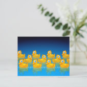 3 Reihen von Gummienten Postkarte (Stehend Vorderseite)