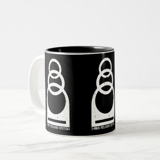 3-Ring-Entriegelungssystem beeinträchtigt Zweifarbige Tasse (Vorderseite Links)