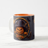 3D Halloween Szene mit Pumpkin, Skull, Hexe, Boo Zweifarbige Tasse (Vorderseite Links)