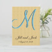 3d Monogram Embossed Gold Einladung (Stehend Vorderseite)