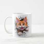 3d Orangefarbene und weiße Tablettenkatze bricht d Kaffeetasse (Links)