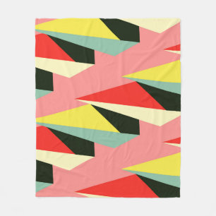 3D-Pyramiden: Retro-geometrische Vintage-Elemente. Fleecedecke