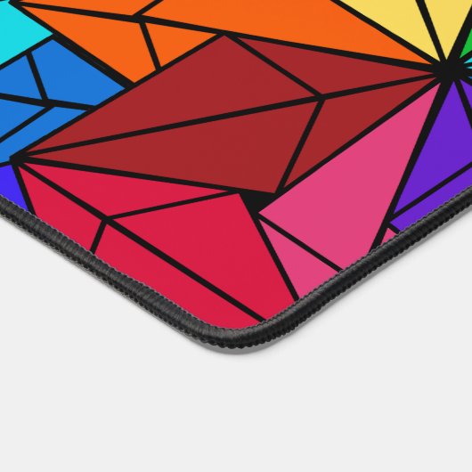 3D-Rainbow-Cube-Dreiecke in Schwarz Schreibtischunterlage (Ecke)