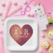 3d rote Herzklopfen Monogramm und Datum Pappteller (Party)