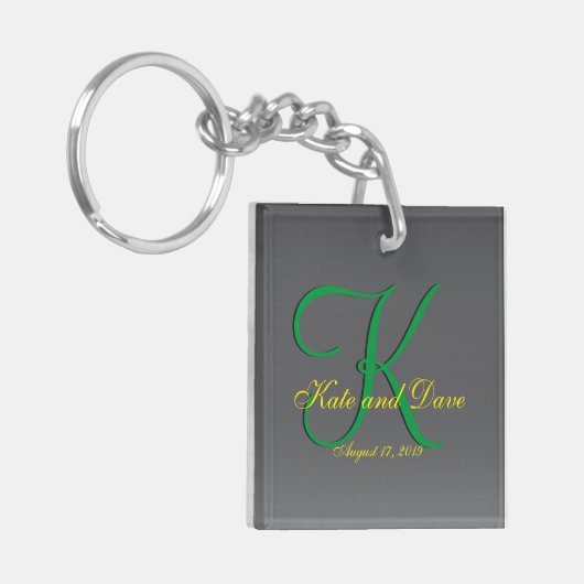 3D Titan Monogramm Datum Gelber Text Schlüsselanhänger (Vorderseite links)