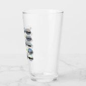 400 Meter Frachtschiffe auf dem Glas der Großen Se (Links)