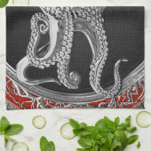 [400] Sacred Silver Octopus in Defensive Posture Geschirrtuch (Gefaltet)
