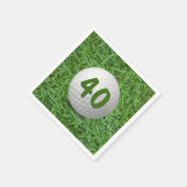 40. Geburtstag Golf Ball auf Gras Serviette (Ecke)