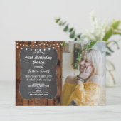 40. Geburtstag Party Rustikale Leuchten Holzkhalk Einladung (Stehend Vorderseite)