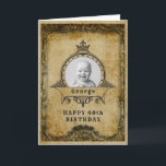 40. Geburtstag Retro Vintages Monogramm Foto Erwac Karte<br><div class="desc">Vintager Retro-Meilenstein im Stil der 40. Geburtstagskarte. Herrliche Geburtstagskarte. Dieser charmante junge Mann wird 40 Jahre alt. Legen Sie Ihr eigenes Foto ein. Vorlage so leicht personalisiert. Beachten Sie, dass das Foto die gleichen Farben hat wie Sie. Das Design ist auch mit anderen Altersmindestplänen und einer Frauenversion erhältlich. Auch passende...</div>