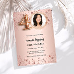 40. Geburtstag Rose Goldstar Foto Einladung<br><div class="desc">Ein modernes,  stilvolles Foto für ein 40. Party. Eine Rose goldener Hintergrund,  mit Sternen verziert. Personalisieren Sie Ihre Party-Daten und fügen Sie sie hinzu.</div>