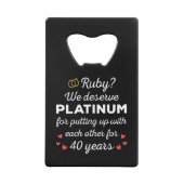 40. Hochzeitstag I - Ruby Funny Couple Geldbeutel Flaschenöffner (Rückseite)
