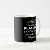 40. Hochzeitstag I - Ruby Funny Couple Kaffeetasse (VorderseiteRechts)