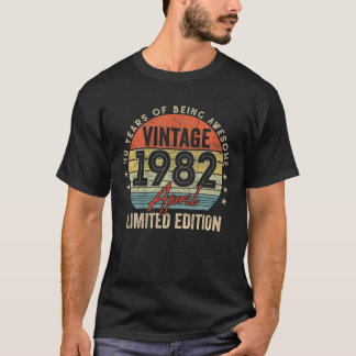 40 Jahre Phantastisches Geschenk Vintag April 1982 T-Shirt
