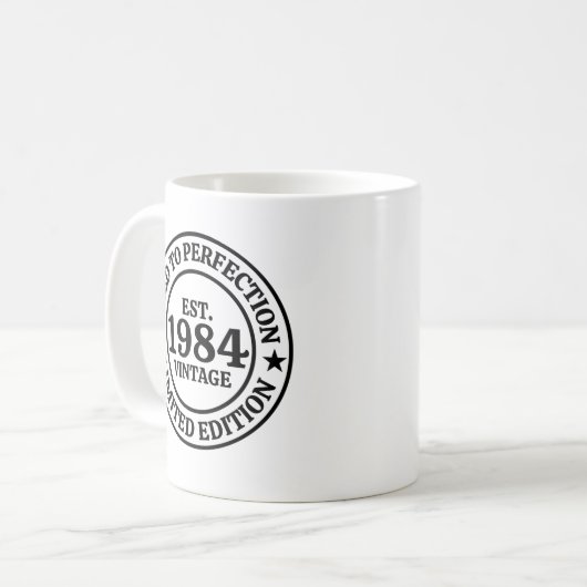 40. KAFFEETASSE (Vorderseite Links)