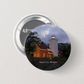 40 Mile Point Lighthouse bei Dämmerung Button (Vorne & Hinten)