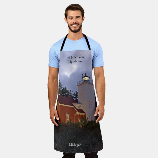 40 Mile Point Lighthouse Dusk Schürze (Getragen)